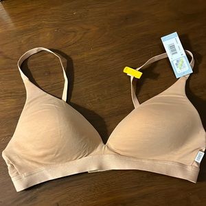 Hanes contour wire free nude bra. New with tags, size large